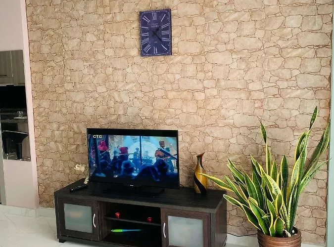 Апартаменты Orlando Адехе